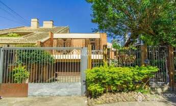 Imagem 2: CASA COM 280 M2 IMPECÁVEL