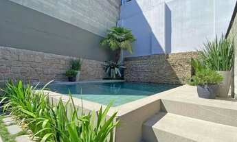 Imagem 4: Casa de 3 suites e 6 vagas de garagem !!!