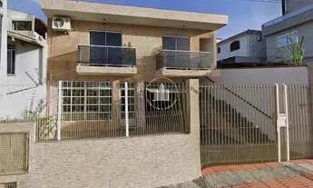 Imagem: Casa 6 Dormitorios, sendo 2 Suites