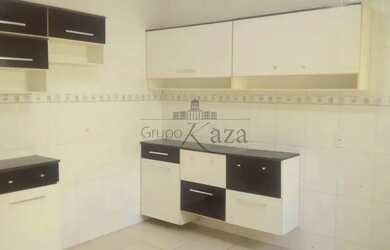 Imagem 3: Oportunidade - Casa Sobrado - Cidade Jardim - 3 Dormitórios - 110m²