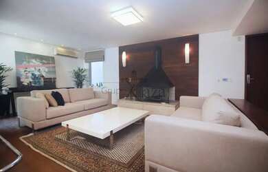 Imagem 5: Casa Padrão - Alto de Pinheiros - 5 Dormitórios - 400m²