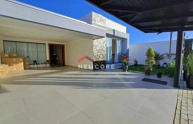 Imagem 2: Casa em Rua Pirabeiraba - Itacolomi - Balneário Piçarras/SC