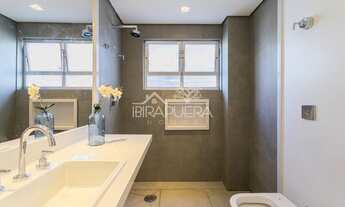 Imagem 7: Perfeito apartamento de 135m2 com 3 dormitórios, sendo 1 com suíte, 2 banheiros e 1 vaga à