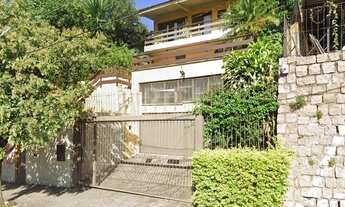 Imagem: Sobrado no Nonoai com 4 dormitórios e 2