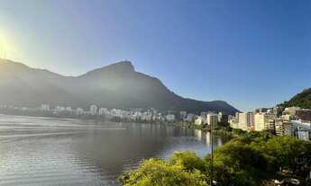 Imagem 3: Apartamento para venda tem 182 metros quadrados com 4 quartos com 2 vagas