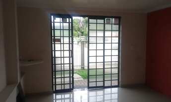 Imagem 6: Loja no umbara Galpão / depósito com aluguel por R$700 /mês