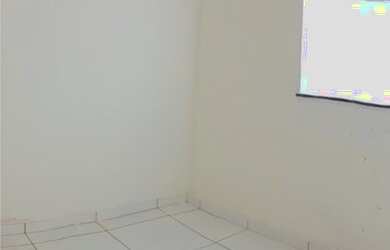 Imagem 3: Casa 2 quartos com quintal em Flores