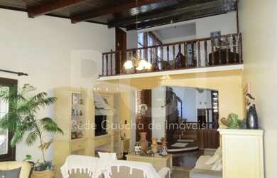 Imagem 3: Casa com amplo espaço gourmet e Piscina, 3 quartos (1 suíte) à venda na Zona Sul