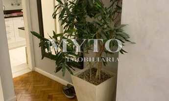 Imagem 4: Apartamento para venda possui 80 m² com 2 quartos em Leblon - Rio de Janeiro - RJ