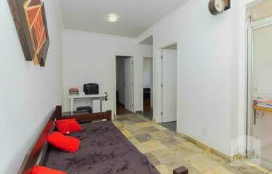 Imagem 2: Apartamento para venda possui 60 metros quadrados com 2 quartos em Manacás - Belo Horizont