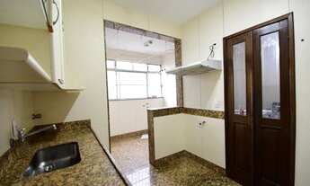 Imagem 4: H? um quarteirao da av Cristiano Machado, com 89 m? de area interna