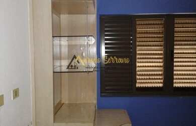 Imagem 3: Comercial casa com 6 quartos - Bairro Quebec em Londrina