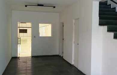 Imagem 5: EXCELENTE GALPÃP IND E COMERCIAL DISP P LOCAÇÃO 540M2 REGULARIZADO ENTRADA C BAÚ PÉ D 6 ME