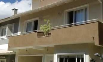 Imagem: CASA EM CONDOMINIO RESIDENCIAL em Porto