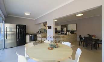 Imagem 2: Casa para venda possui 234 metros quadrados com 4 quartos em Balneario Tres Marias - Peruí