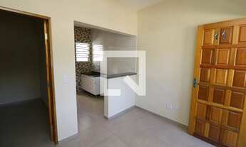 Imagem 3: Apartamento para Aluguel - Jardim Santa Teresinha, 2 Quartos, 30 m2