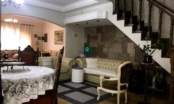 Imagem 4: Sobrado de 300m² à Venda com 5 Dormitórios, 1 Suíte, 5 Banheiros, Sala, 3 Vagas. Parque da