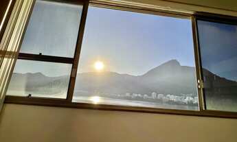 Imagem 6: Apartamento para venda tem 182 metros quadrados com 4 quartos com 2 vagas