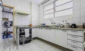 Imagem 5: Apartamento à venda em Higienópolis com 256 m², 4 quartos, 1 suíte, 2 vagas