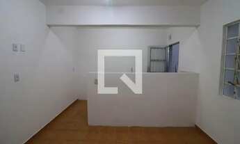 Imagem 4: Casa para Aluguel - Jardim Centenario, 1 Quarto, 30 m2