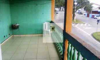 Imagem 3: Sobrado com 5 dormitórios à venda por R$ 742.000,00 - Vila Dirce - São José dos Campos/SP