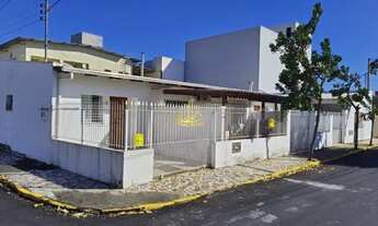 Imagem: CAMBORIú - Casa Padrão - Centro