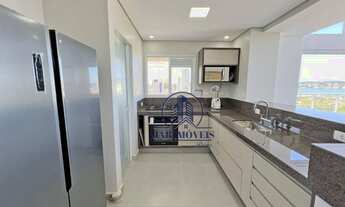 Imagem 7: Cobertura Triplex à Venda na Praia da Enseada com Vista Total para o Mar