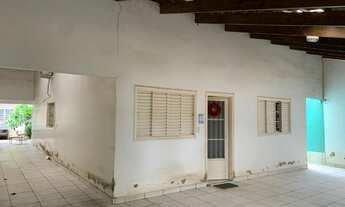 Imagem 2: Casa 3 Quartos + Edícula 2 Pavimentos no St. Garavelo - Próx. Av. Igualdade