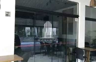 Imagem 4: CASA COMERCIAL DE 250M², COM 12 QUARTOS E 6 BANHEIROS, À VENDA NA REGIÃO DE CHÁCARA SANTO