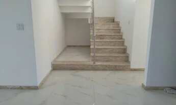 Imagem 4: Casa de condomínio para aluguel possui 275 metros quadrados com 4 quartos