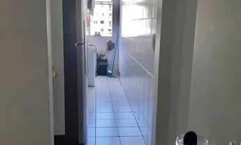 Imagem 7: Apartamento para venda possui 61 metros quadrados com 2 quartos em Centro - Niterói - RJ