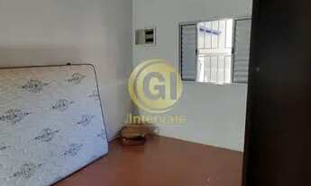 Imagem 6: Casa para aluguel possui 180 metros quadrados com 4 quartos em Primeiro de Maio - Jacareí