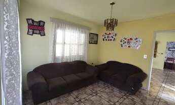 Imagem 7: Casa em excelente localização na geral da Guabiruba sul