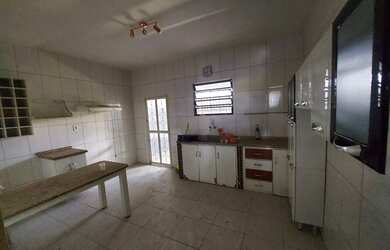 Imagem 5: CASA EM AREIA BRANCA ENORME