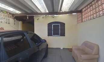 Imagem: Casa em Mongaguá com dois dormitórios