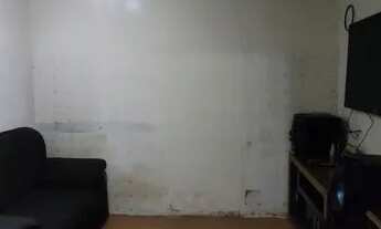 Imagem 2: Casa na comunidade do morro do estado centro de Niterói perto do Plaza