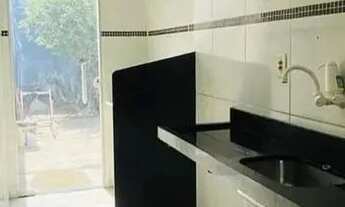 Imagem 2: Casa para venda possui 100 metros quadrados com 2 quartos em Vila Gilda - São Paulo - SP