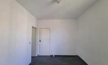 Imagem 2: Apartamento com 2 dormitórios para alugar em Contagem