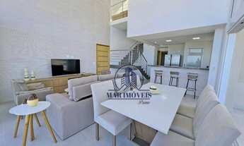 Imagem 3: Cobertura Triplex à Venda na Praia da Enseada com Vista Total para o Mar