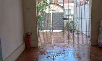 Imagem 2: Casa centro de fundão