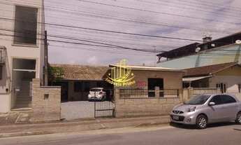 Imagem: CAMBORIú - Casa Padrão - Areias