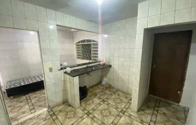 Imagem 3: CASA COM TRÊS QUARTOS NO BAIRRO DA TERRA FIRME