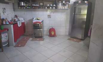 Imagem 6: CASA ARBORIZADA E AREJADA NO PARQUE DAS MANGABAS