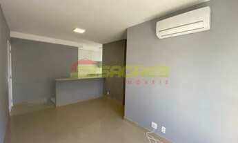 Imagem 2: Apartamento com 2 Quartos à Venda, 65 m² por R$ 575.000,00