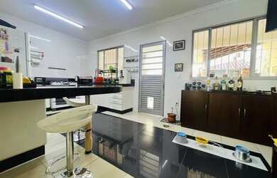 Imagem 7: Casa com 4 dormitórios à venda em Belo Horizonte