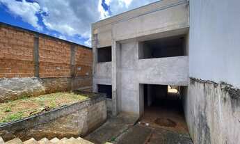 Imagem: SOBRADO INACABADO, À VENDA NO JARDIM LARANJEIRAS