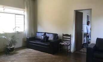 Imagem 2: Casa com 3 dormitórios à venda em Belo Horizonte