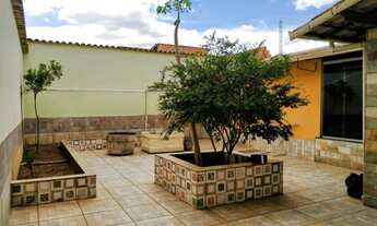 Imagem 5: Casa com 4 dormitórios à venda em Contagem