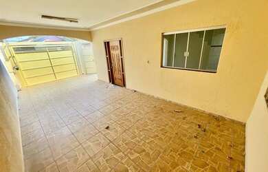 Imagem 2: Casa na Cohab Casa com 3 dormitórios