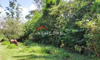 Imagem 2: Sítio em Avenida Doutor Álvaro de Campos Carneiro - Vila Brasileira - Mogi das Cruzes/SP